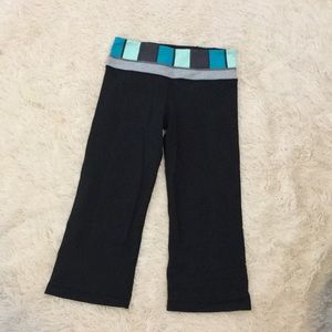 Lululemon reversible Capri Leggings